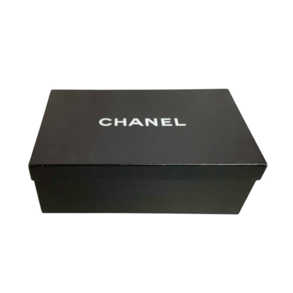 🆕💞CHANEL Black Lambskin Camellia Flower Sandals Mules CC Logo Gold-Tone HW 37C - Picture 12 of 12